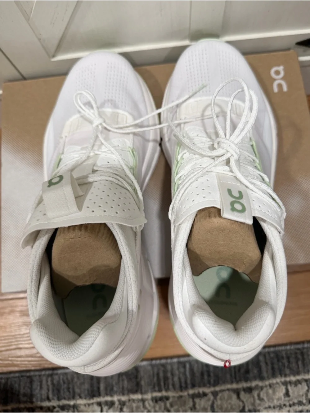 ON Cloudnova 2 White/Sage Women’s 9.5 - Picture 8 of 12